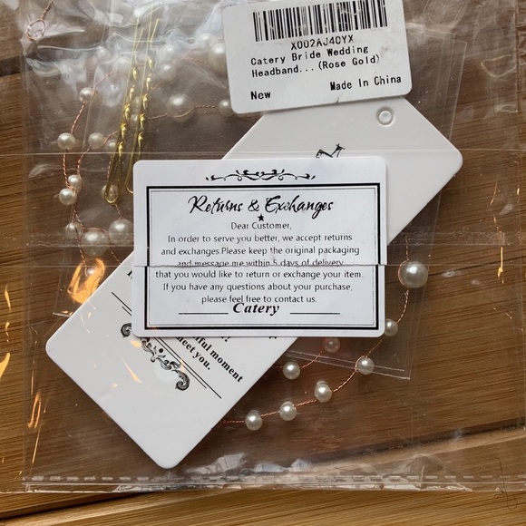 Bridal Headband with pearls. Rose gold string. New - Picture 2 of 2